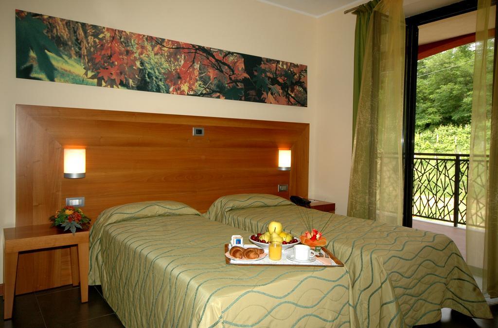 Hotel Langhe&Monferrato Costigliole d'Asti Esterno foto