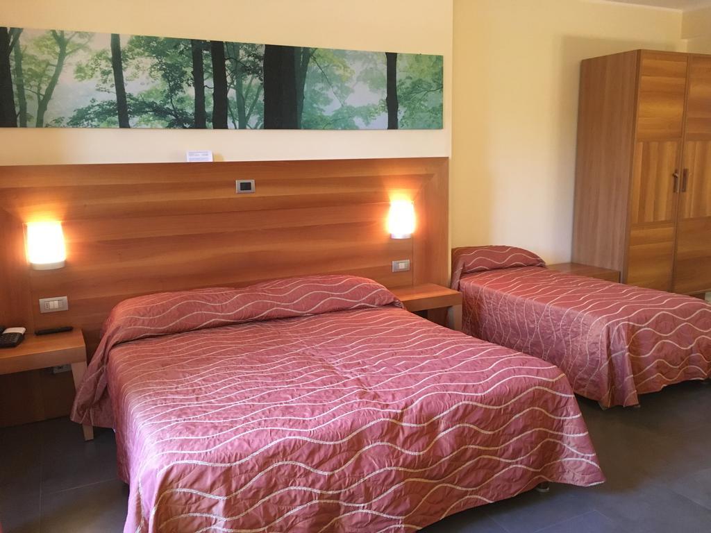 Hotel Langhe&Monferrato Costigliole d'Asti Esterno foto