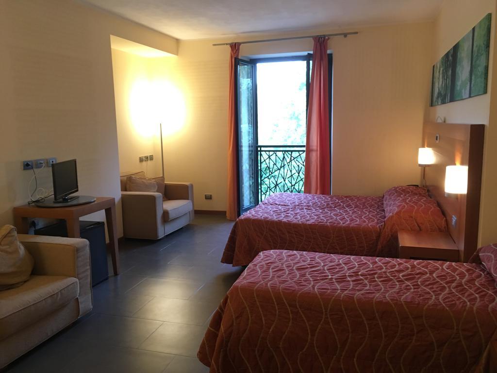 Hotel Langhe&Monferrato Costigliole d'Asti Esterno foto
