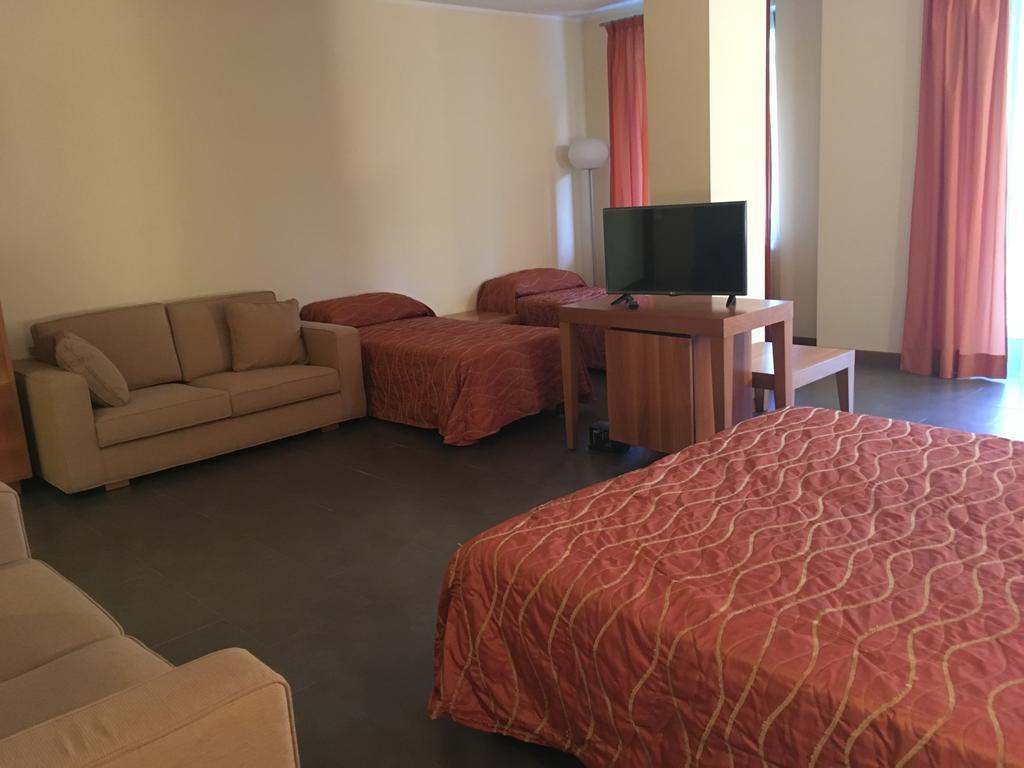 Hotel Langhe&Monferrato Costigliole d'Asti Esterno foto
