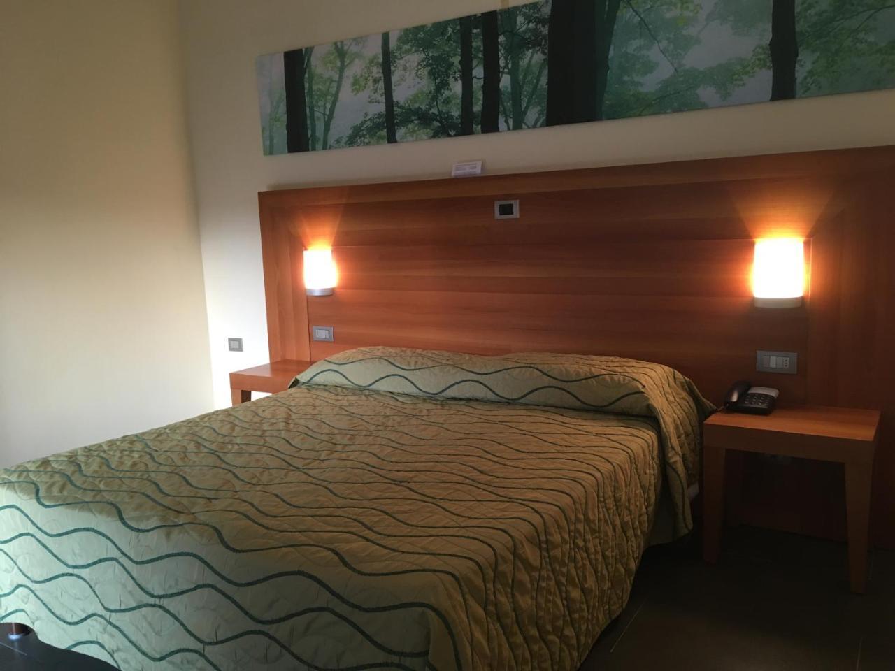 Hotel Langhe&Monferrato Costigliole d'Asti Esterno foto